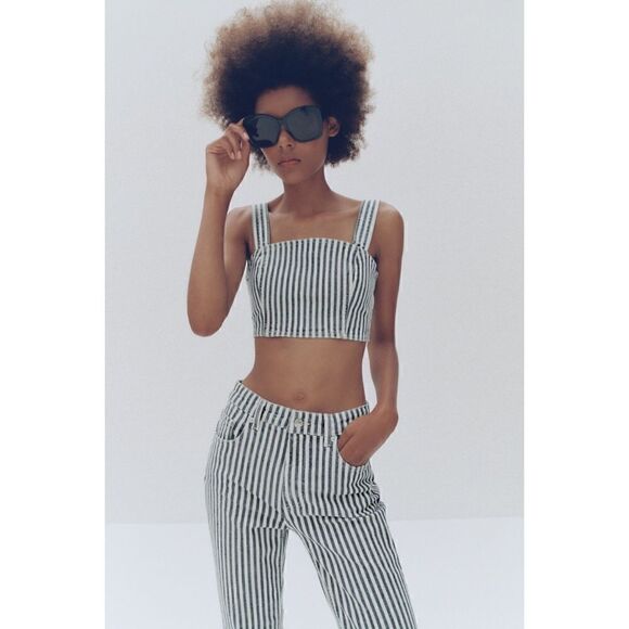 NWT Zara Blue & White Printed Striped Denim Crop Top, Size Small - Picture 2 of 15